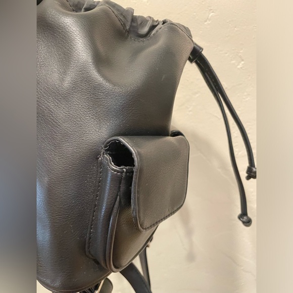Black Backpack Purse NWOT - Picture 5 of 7